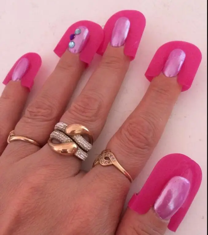 Bittb-26Pcs-set-Nail-Polish-Varnish-Protector-Holder-Manicure-Finger-Nail-Art-Design-Tips-Cover-Shield (1)