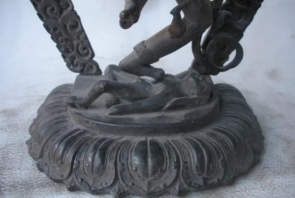 Тибетский Фан старый чистая бронза Vajravarahi тантрическая статуя Будды
