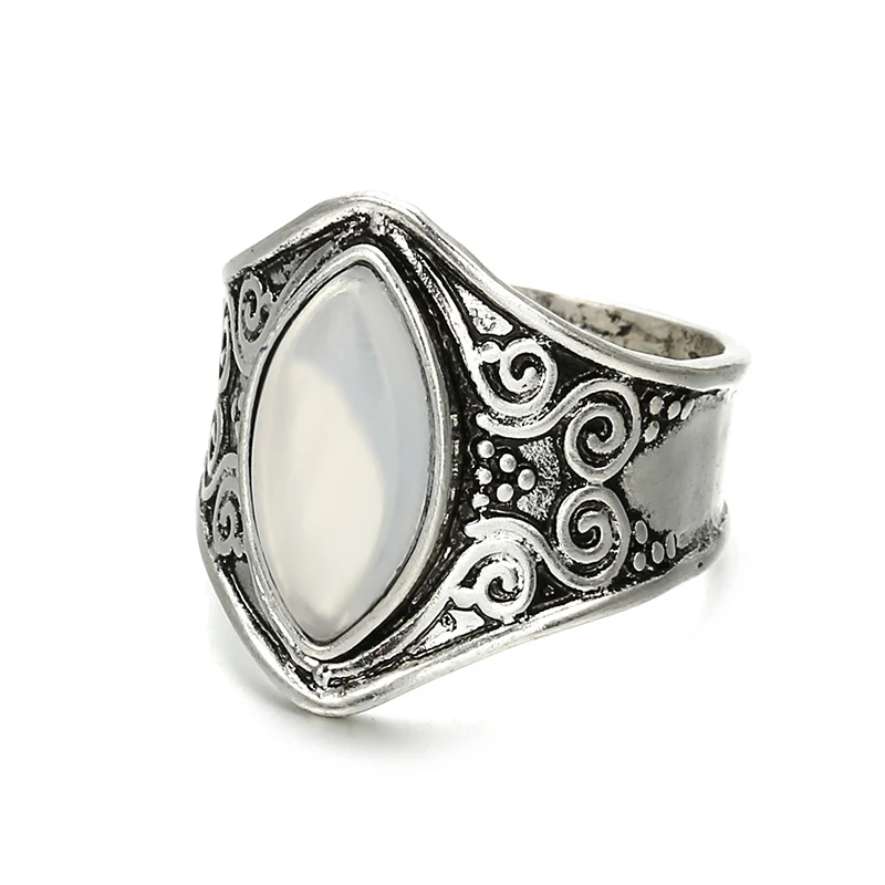 

Big Luxury Ethnic Retro Opal Stone Vintage Ring Antique Silver Color Sculpture Carved Rings For Women Prom Crystal Jewelry Gift