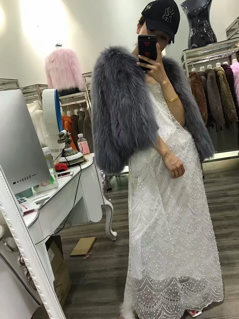 AO1555_77(4)