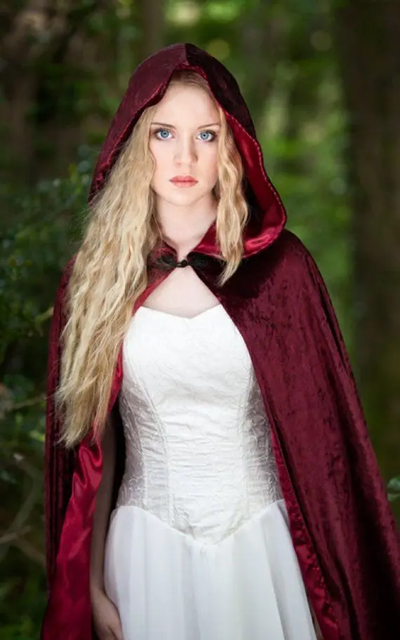 velvet capes for weddings