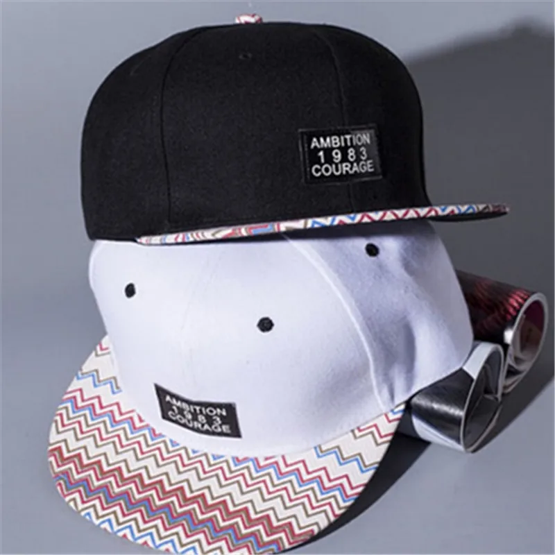 

Classic 6 Panels Letter 1983 Plastic Patch Straight Brim Baseball Cap Wave Line Pattern Street Hip Hop Hat And Cap For Men Women