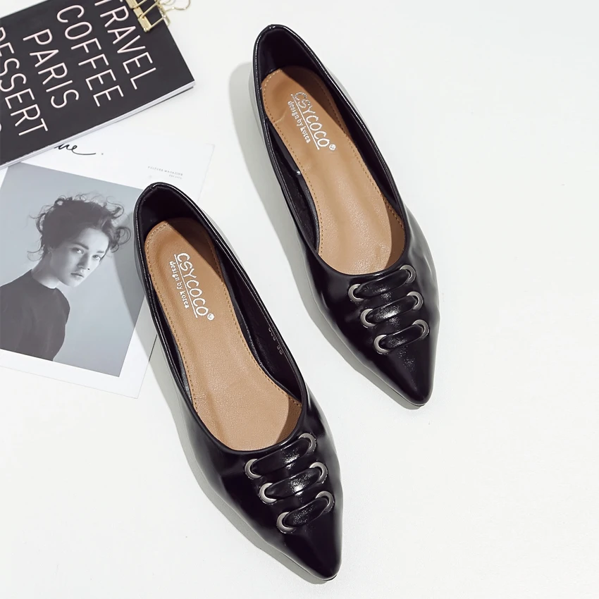pointed toe ballerina flats