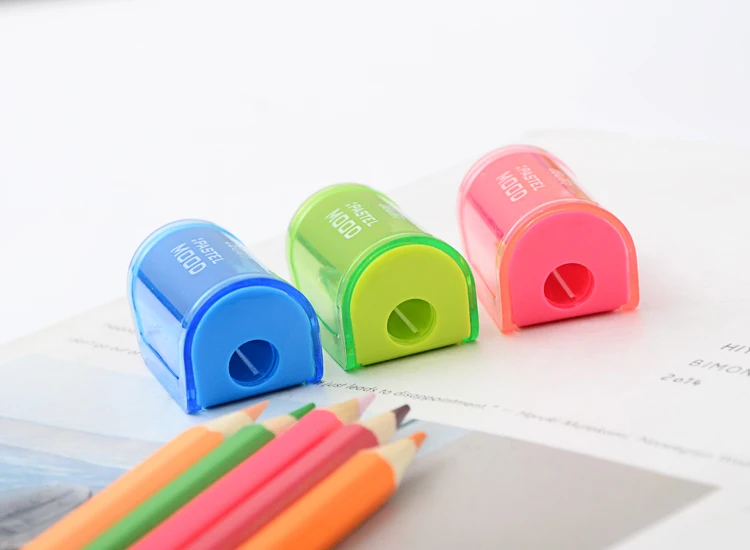 Мини Карамельный цвет простой точилка для карандашей Для детей маленькие школьные канцелярские принадлежности для студентов поставки