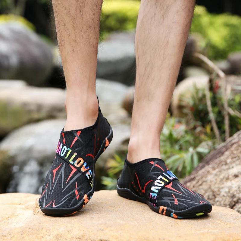 Water Sports Aqua Shoes Sneakers For Men Swimming Fishing Shoes Seaside Beach Surfing Slippers Upstream Light Athletic Footwear