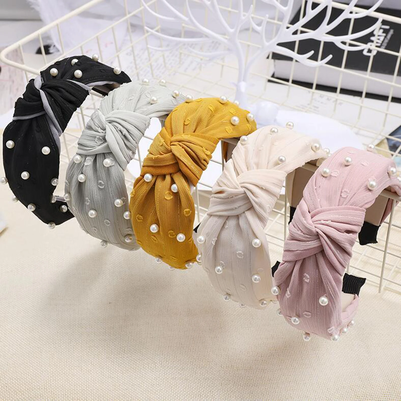 

Fashion Handmade Pearl Hairband Women Headband Turban Fashion Female Knotted Hair Hoop All-Seasons Headwear Hair Accessories