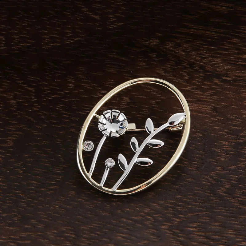 TDQUEEN Metal Flower Brooches for Women Gold Color and Silver Plated Crystal Rhinestone Safety Pin Broche Costume Jewelry Brooch (3)