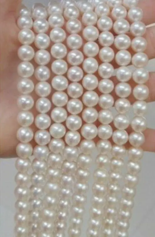 

BEAUTIFUL 130 INCH 8-9MM AKOYA WHITE PEARL NECKLACE AA+ 18KGP Clasp