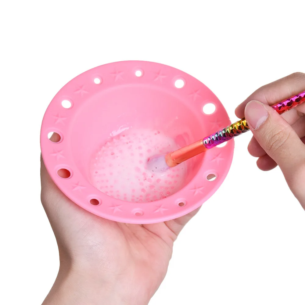 Buy New Silicone Makeup Brush Cleaning Washing Box