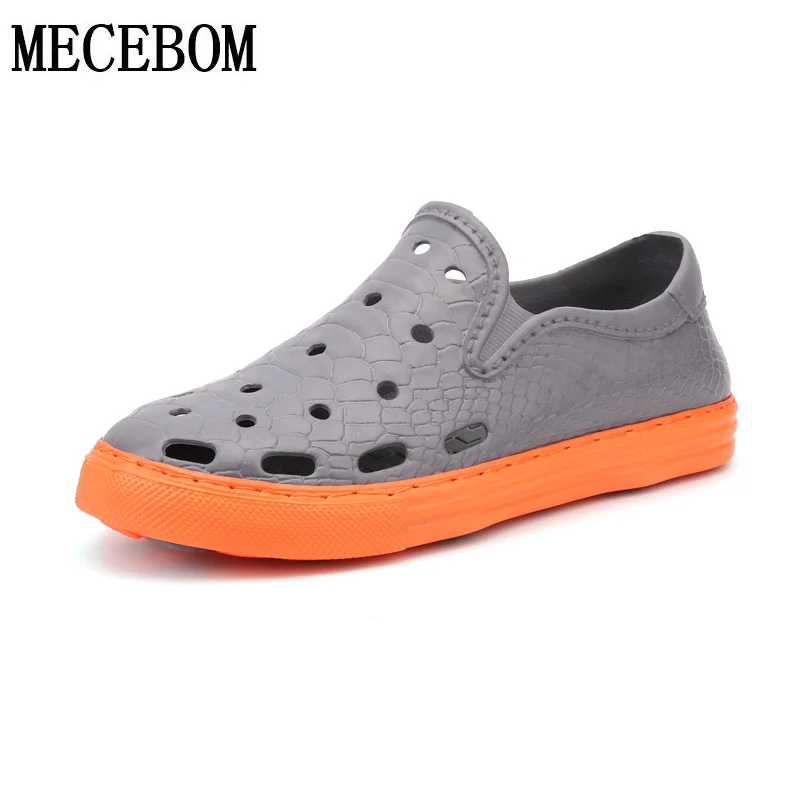 

2017 new summer men's beach shoes EVA light man casual slip-on big size 40-45 breathable flat lazyer shoes for male LA8029M