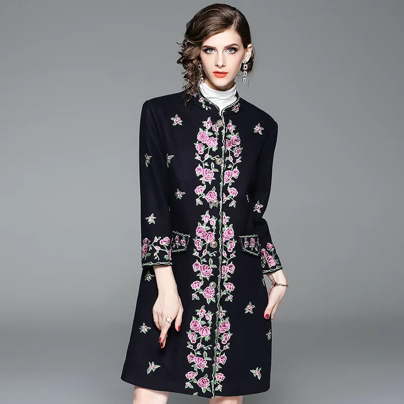 

Luxury and noble 2019 spring and autumn and winter new fashion embroidery Slim temperament long wool women's woolen coat women