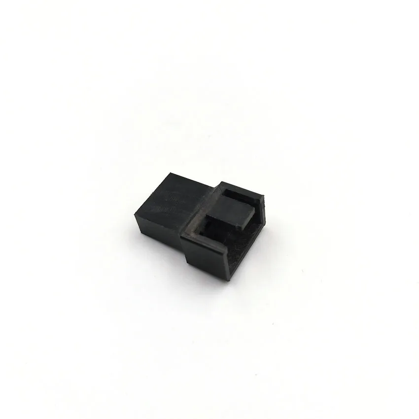 Fan_3_4Pin_female_connector_housing_3