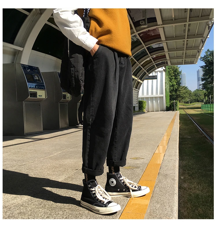 Список Весна и Лето Корейская повседневная мужская мода пара сплошной цвет тонкие джинсовые тренировочные брюки джоггеры уличная одежда