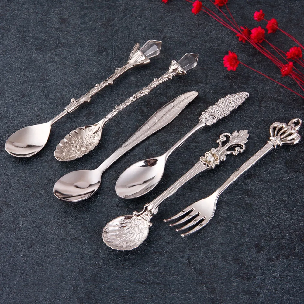 

High Quality 6Pcs Christmas Party Retro Shape Tableware Set Alloy Fork Home Kitchen Coffee Tea Party Set #251437