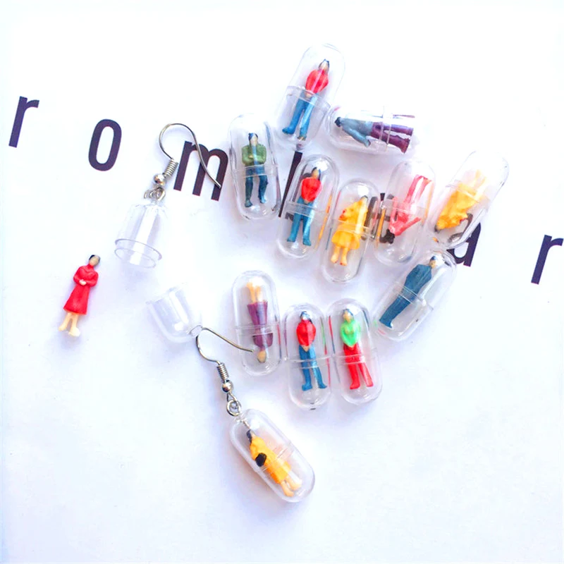 

Personalized Cute Capsules Colorful Humanoid Fun Drop Earrings Female Creative Candy Earring Funny Jewelry Fashion Ear