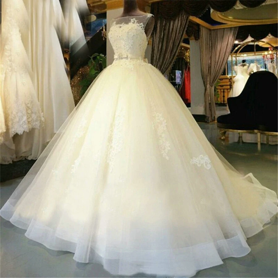 

Miaoduo Ivory Vestido de Noiva 2019 Princess Wedding Dress Applique Lace Scoop Puffy Ball Gown Bridal Dress Long Robe De Mariee