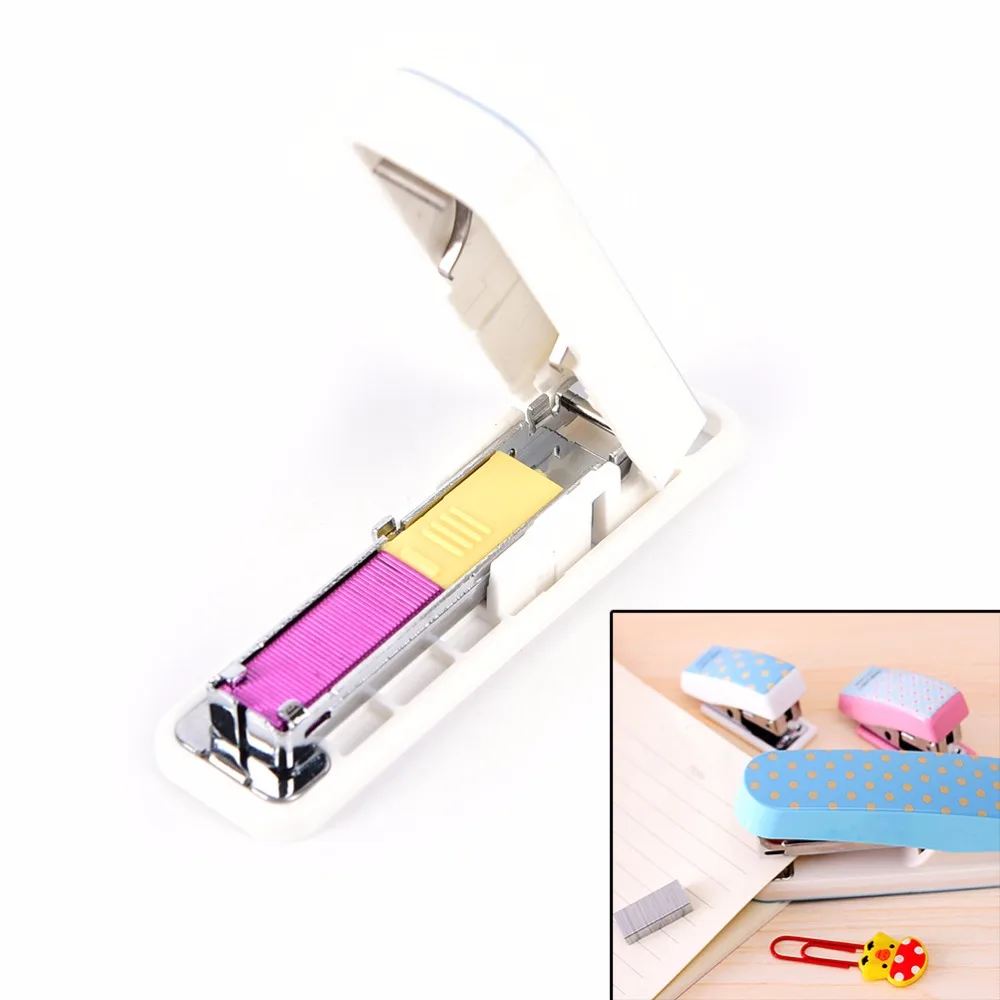 

Random Color Mini Stapler Practical Cute Office Student Small Student School Home Paperclip Paper Binding Binder Hot Selling