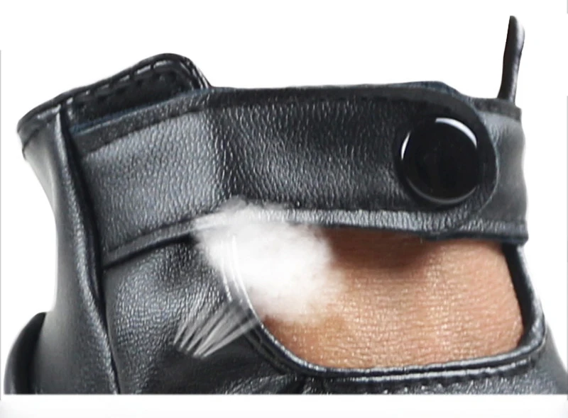 Metal Rivets Gloves Women Leather Breathable Black Half Finger Short Summer Wrist Gloves Female Party Show Leather Gloves Metal Rivets Gloves Women Leather Breathable Black Half Finger Short Summer Wrist Gloves Female Party Show Leather Gloves