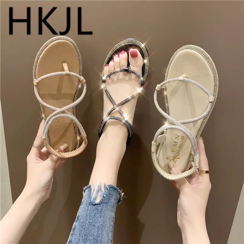 

HKJL 2019 new rhinestone serpentine twine sandals for ladies with flat flats and crossed straps for clip-on sandals A663