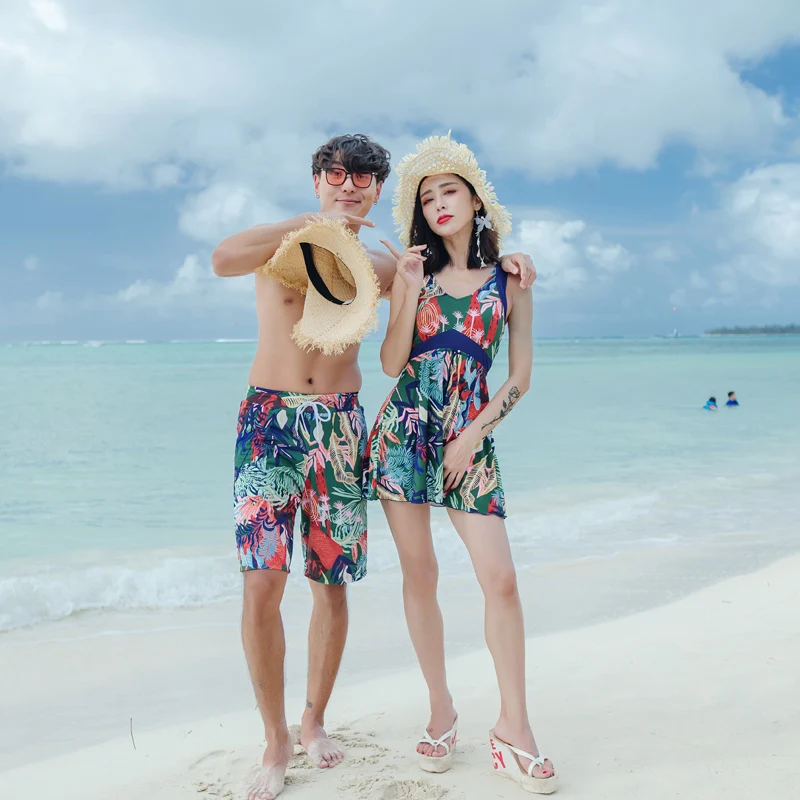 

Couples Swimwear Women Sexy Bikini dress with shorts Man's Beach Shorts Bathing Suits lover's Beach Wear 2019 newest