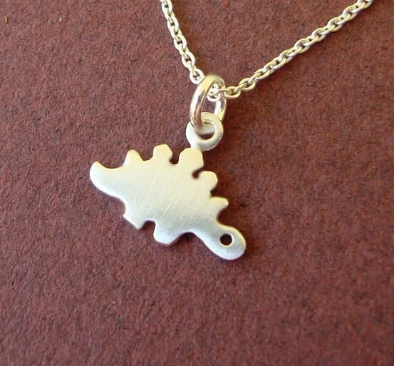 

Daisies One Piece New Fashion Women's Animal Necklace Stegosaurus Dinosaur Necklace Pendant Necklace