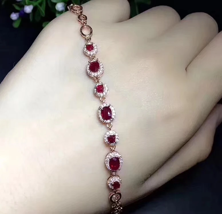 Bracelet en rubis rouge naturel avec pierres précieuses naturelles Bracelet rond élégant en argent