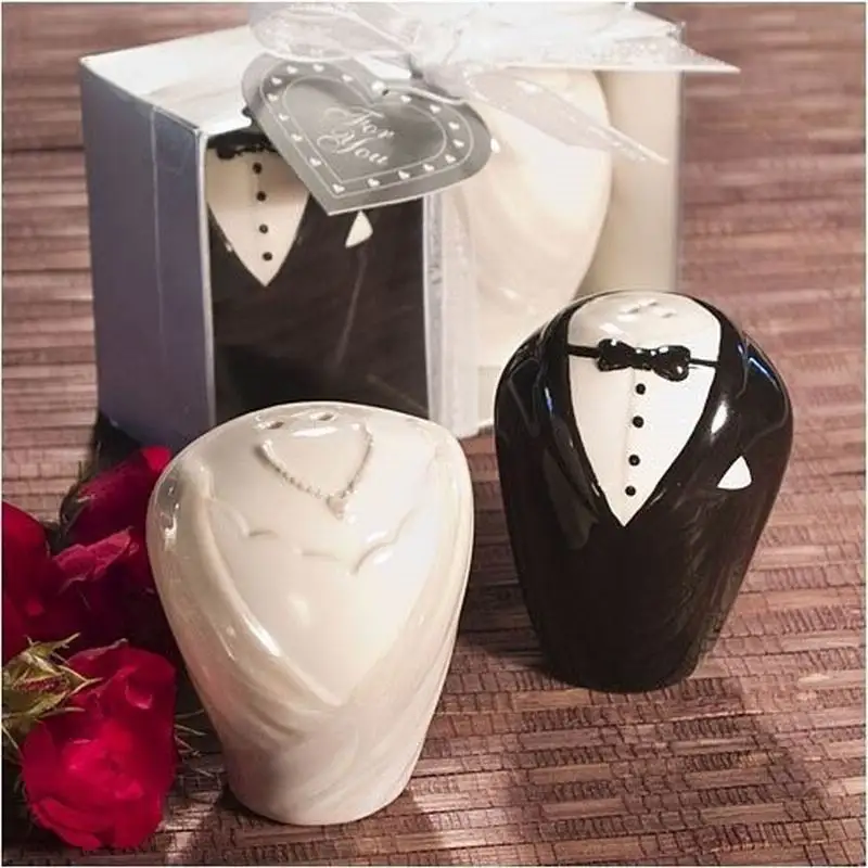 

High Quality 100pcs=50 sets Bride&Groom Ceramic Salt & Pepper Shaker wedding favors and gifts souvenirs for guest