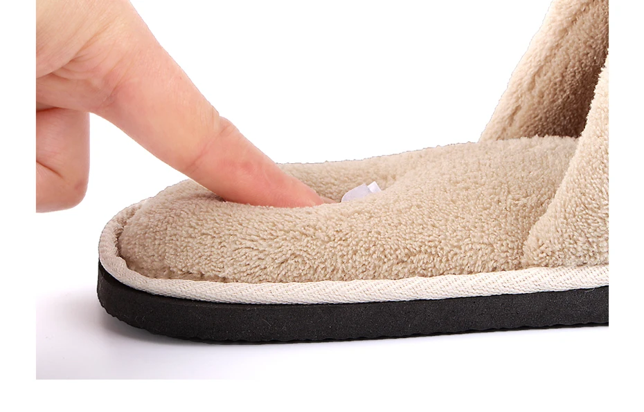 ShoesFurry Winter Slippers Casual Indoor Shoes Men Soft Plush Warm Home Slipper Shoes Male Autumn Cotton Bedroom Furry Slippers