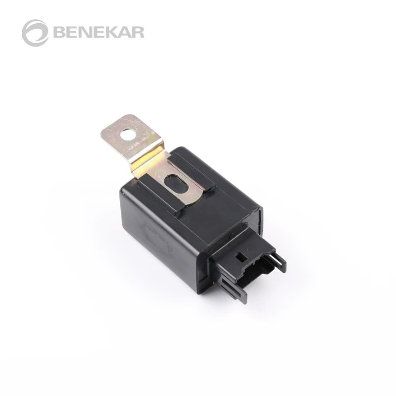 Car Central Door Lock Relay for Mitsubishi Pajero Montero V24 V31 V32