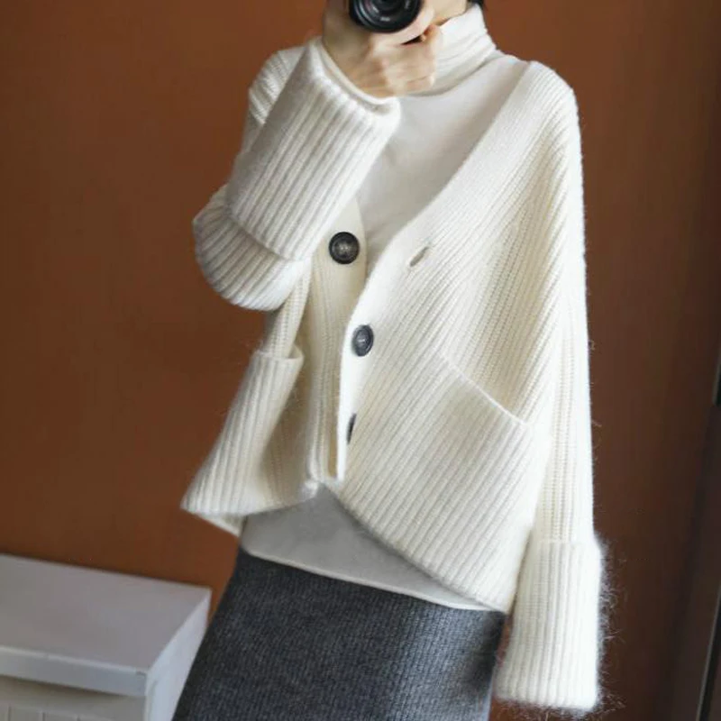 

Women Sweaters Cashmere and Wool Jackets Woman Cardigans 2019 New Fashion Loose style Cashmere Knitwear Solid Standard Tops