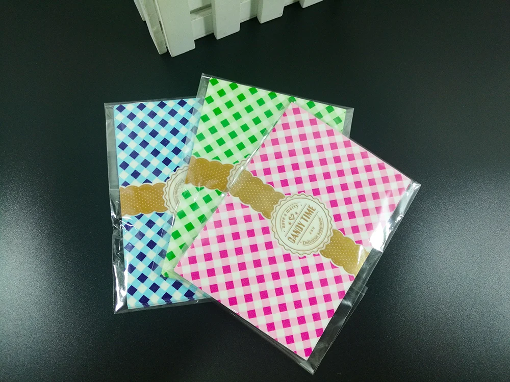 

50PCS Sweet printed wax paper Wrapping Wax Paper For Candy Nougat Food Packaging Multi Color Cartoon Floral Wedding food gift