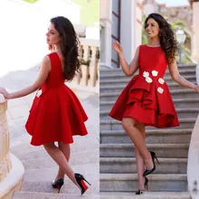 Sommer Rot Short Mini Cocktailkleider 2016 Eine Linie Satin mit Weißen Blumen Tiered Röcke Short Prom Homecoming Kleider