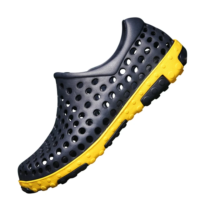 Aqua Shoes Beach Sandals Summer Water Shoes Men Breathable Upstream Shoes Man River Sea Slippers Surfing Socks Tenis Masculino