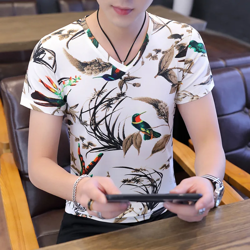 

2019 Summer new casual broken flower T-shirt cover V collar half-sleeved men's fashion T-shirt