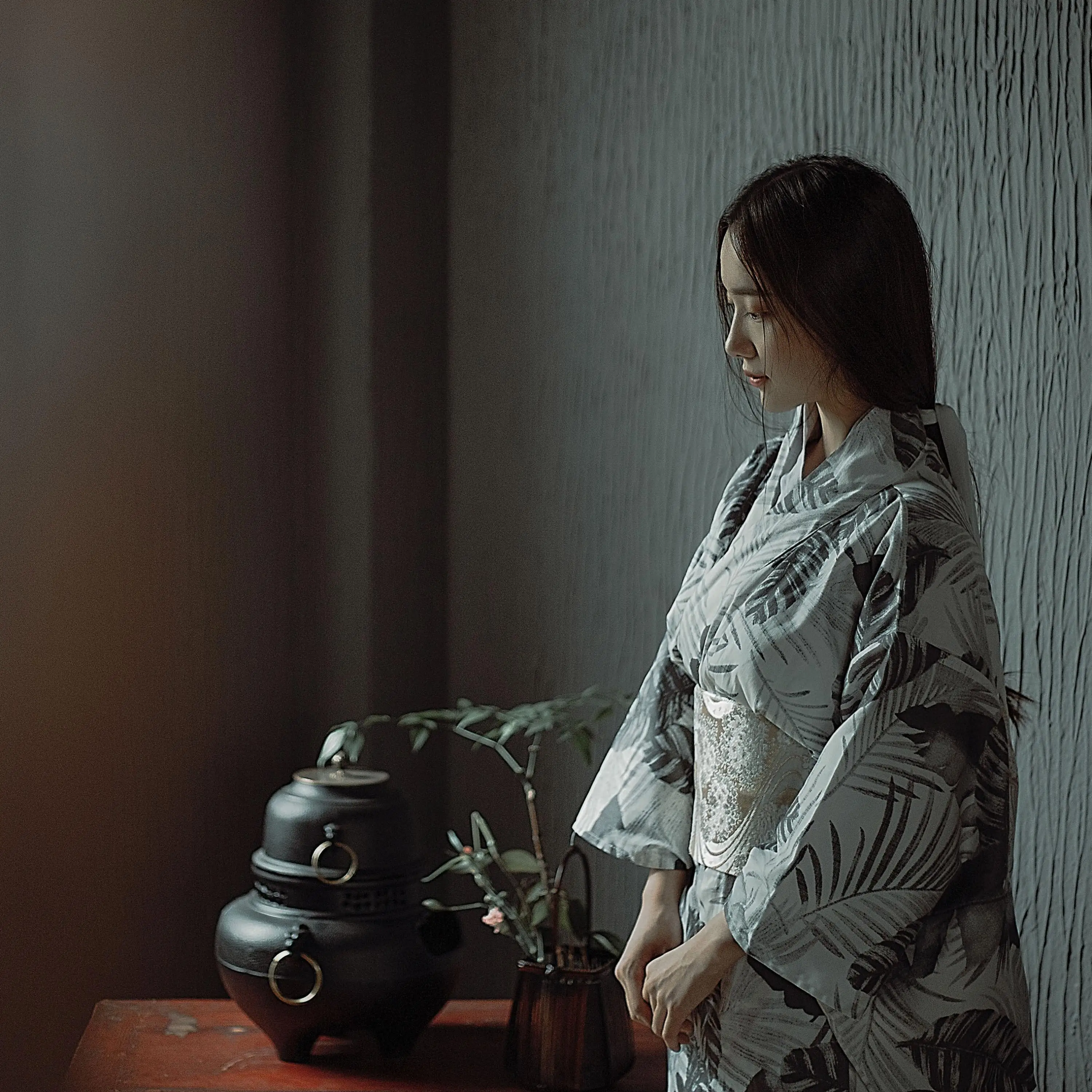 

Gray Vintage Girls Kimono Gown Japanese Style Long Robe Traditional Yukata Printed Female Evening Dress Cosplay Costume XS S M
