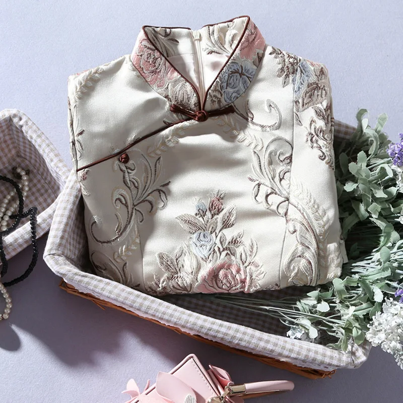 Китайская вышивка цветочные леди трапециевидной формы короткие современные qipao