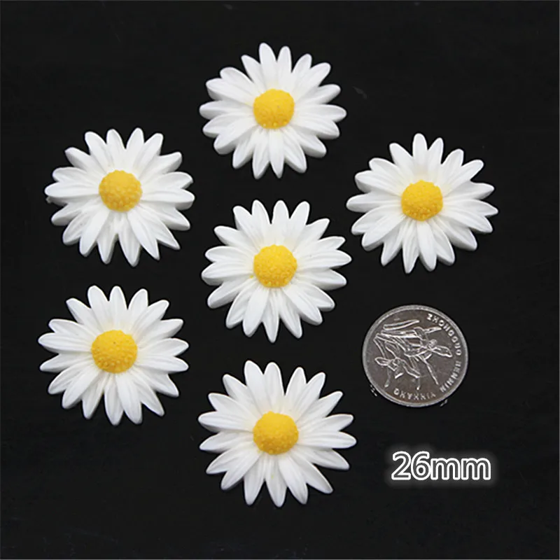 White Daisy Flower Resin Flatback Cabochon for DIY Jewelry and Phone Decoration