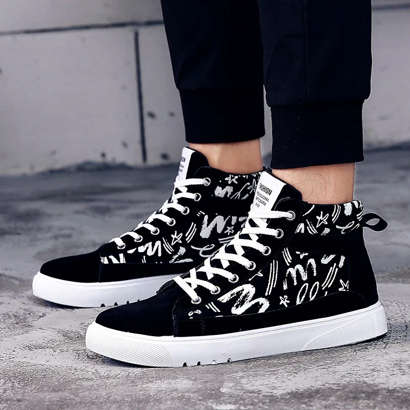 

Fashion Graffiti Men Casual Shoes Hip-hop High Help Men Shoes 2018 New Lace-Up Casual Ankle Boots Flock Flat Canvas Male Shoes