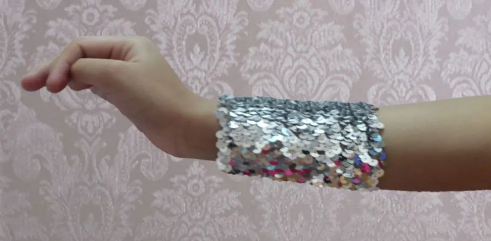 CUF17002-silver--model