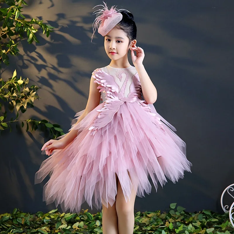 

Pink Swan First Holy Communion Dress Stunning Kids Pageant Dress for Birthday Party Beading Ball Gown Flower Girl Dresses K56