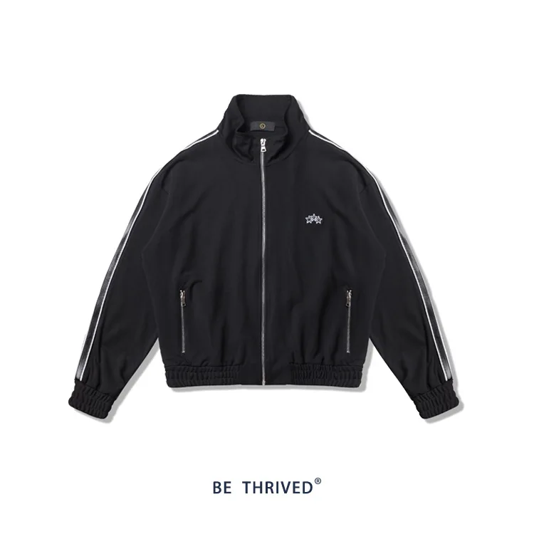 

American hip-hop retro men's jacket in the summer of 2019