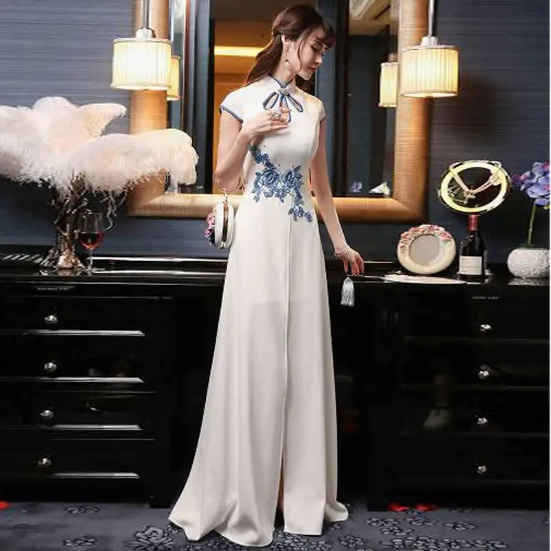 

Traditional Chinese Wedding Dress Sexy White Long Cheongsam Party Dresses 2017 Korean Qipao Design See-through Perspective