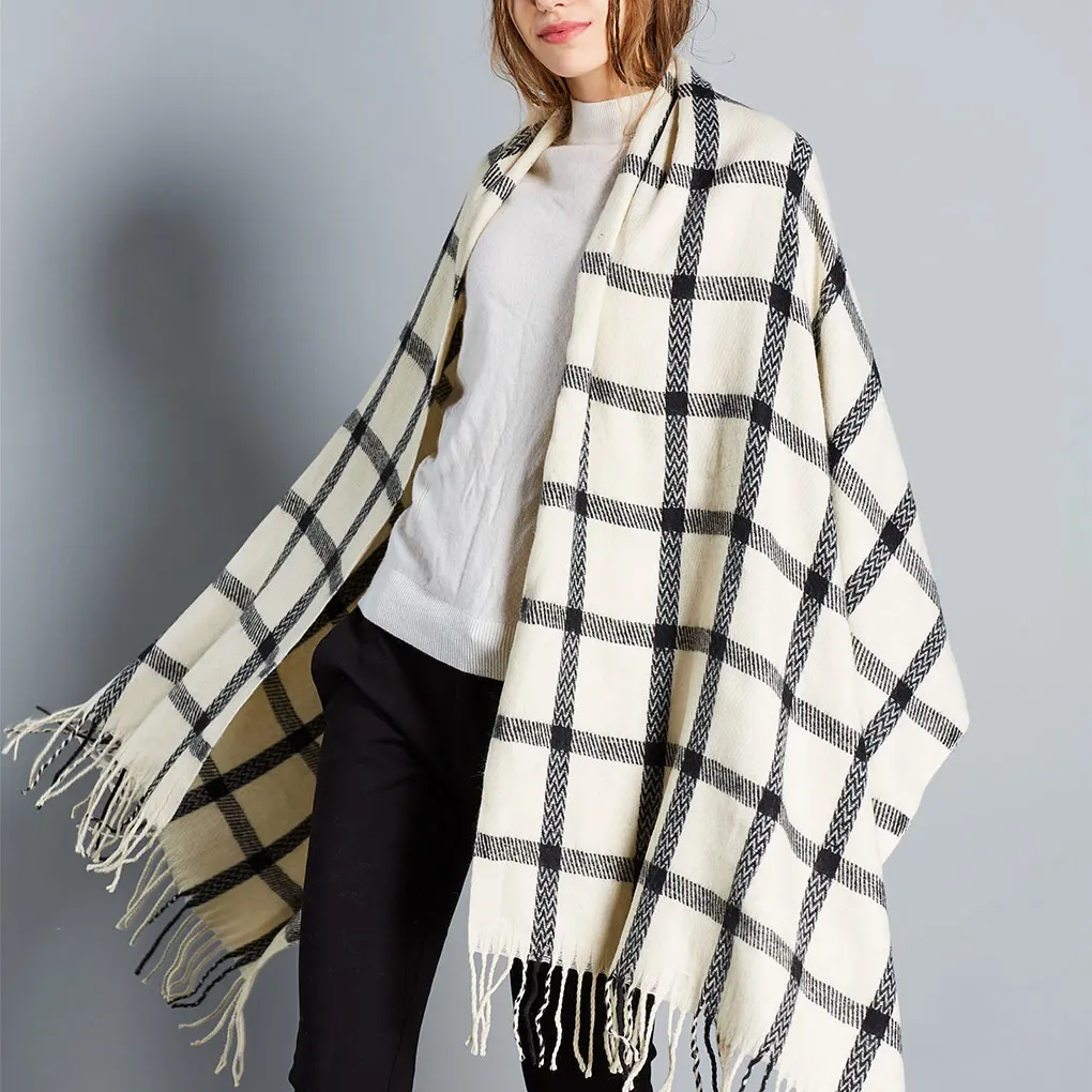 

New style Reversible Fringe Shawl Wrap Lattice Grid Female Girls Scarf Wraps Cover Up Circle Loop Scarf 70x200cm