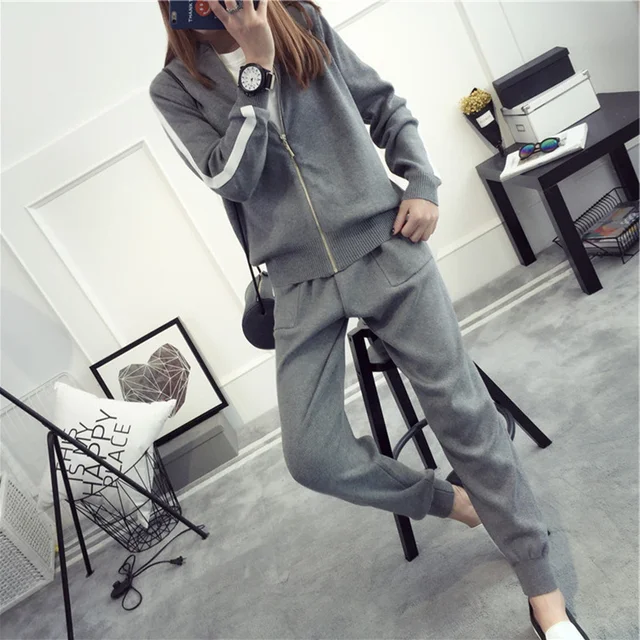 Special Offers Women Sweater Pantsuit Two Piece Set 2018 Casual Zipper Cardigan Long-sleeved Striped Top And Pants Women Knitted Set Special Offers Women Sweater Pantsuit Two Piece Set 2018 Casual Zipper Cardigan Long-sleeved Striped Top And Pants Women Knitted Set