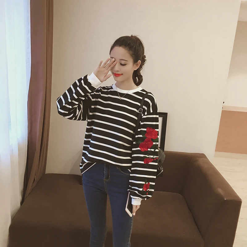 Roses Embroidery Lantern Sleeve Loose Striped Women Sweatshirt (19)
