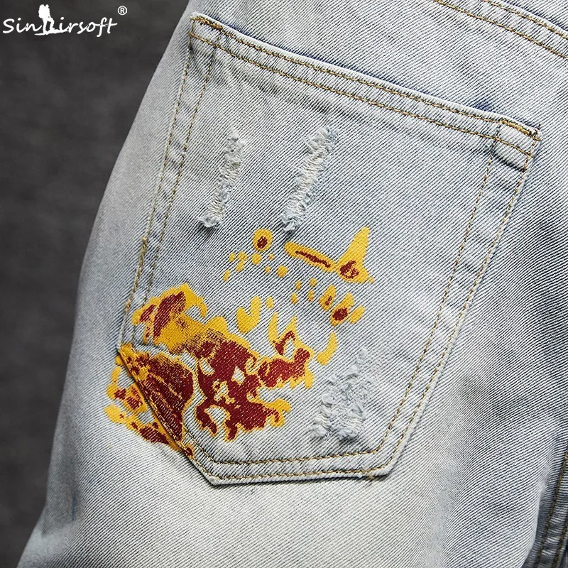 Hole Jeans Men's 2019 Summer New Listing Hot Sale Cotton Large Size Casual Shorts Men's Jeans Classic Knee Shorts 28-36 Hole Jeans Men's 2019 Summer New Listing Hot Sale Cotton Large Size Casual Shorts Men's Jeans Classic Knee Shorts 28-36
