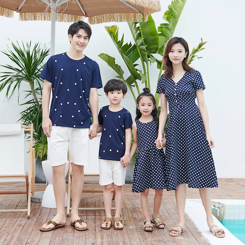 Одежда для мамы и дочки костюм Отца Сына одинаковые футболки семьи одежда