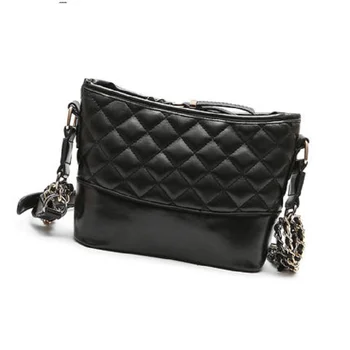 

Bag female 2019 new wave fashion wild solid color soft face shoulder bag rhombic chain slung wandering bag