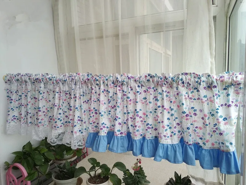 8561743529_199909110