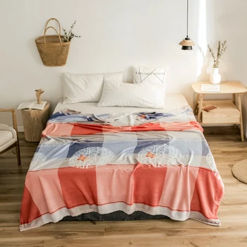 

free shipping bedspread blanket 200x230cm High Density Super Soft Flannel Blanket to on for the sofa/Bed/Car Portable Plaids